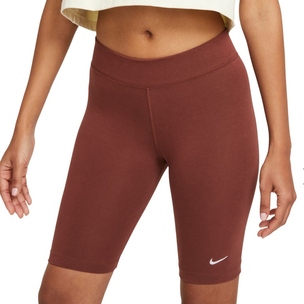 Nike women’s essential biker shorts